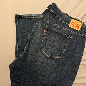 Levi’s 414 Classic Straight size 20W Jeans